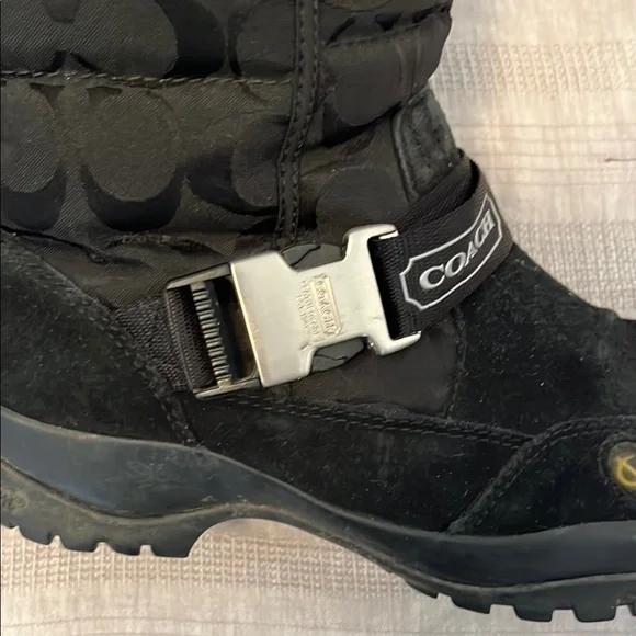 Vintage Coach Black Winter Boots size 8.5 - Picture 6 of 7